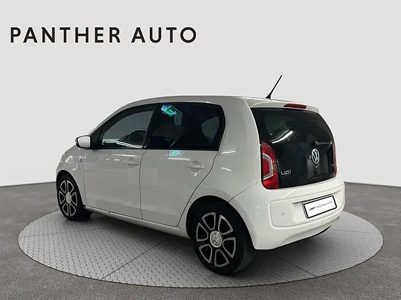 Volkswagen Up 2013 photo 4