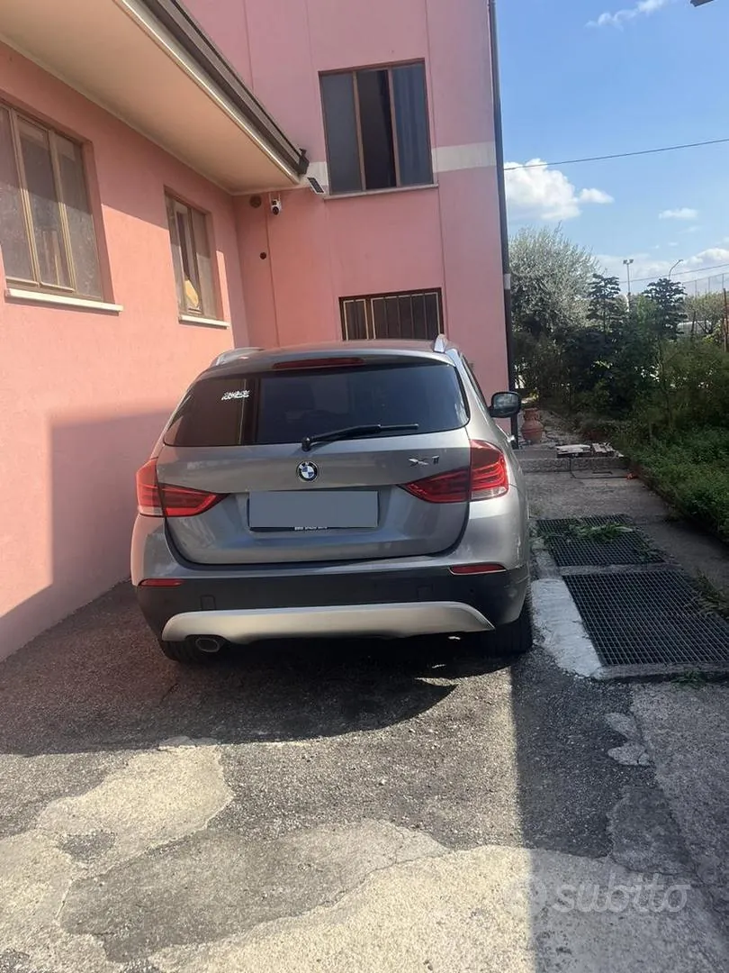 BMW X1 2010 photo 3