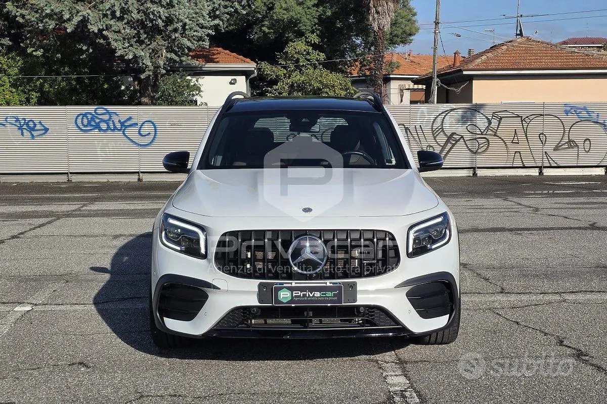 Mercedes-Benz Glb 2023 photo 2