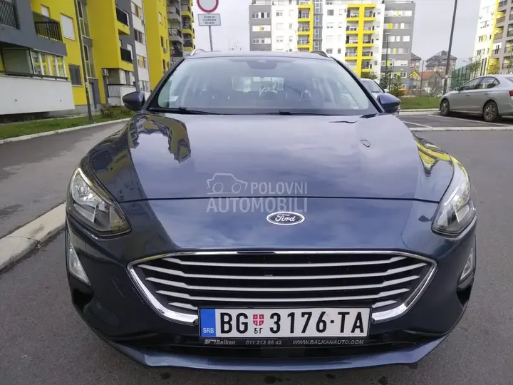 Ford Focus 2021 photo 2