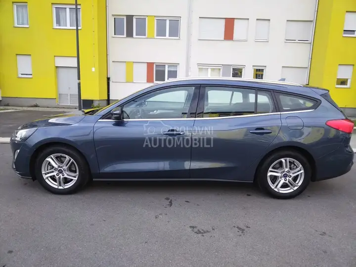 Ford Focus 2021 photo 4