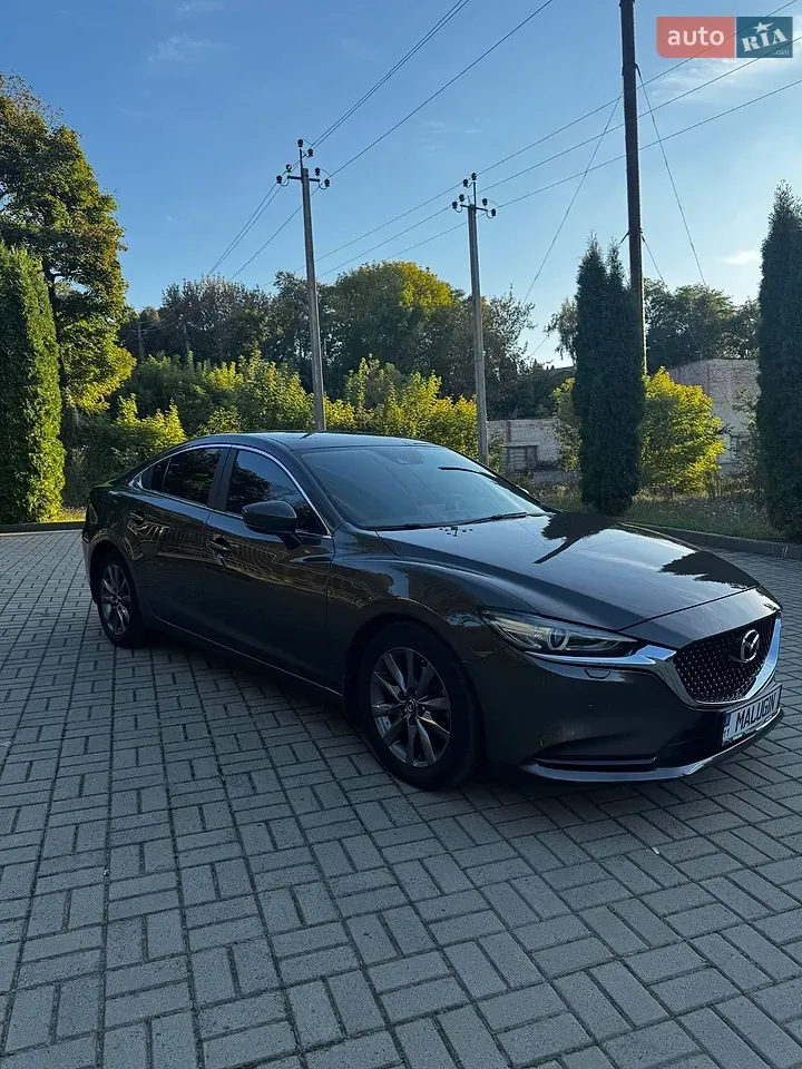 Mazda 6
