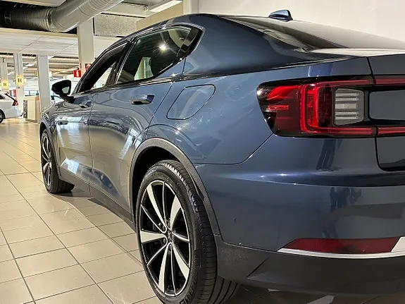 Polestar 2 2022 photo 5