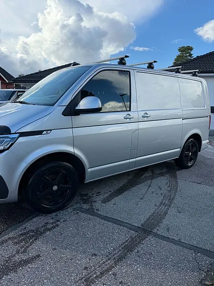 Volkswagen Transporter 2023 photo 4