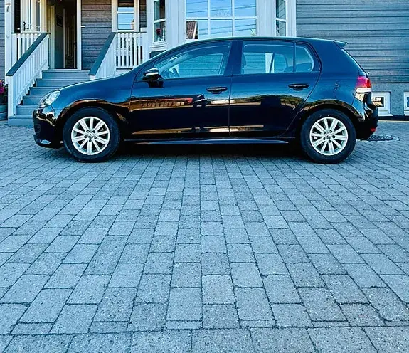 Volkswagen Golf 6 2010 photo 2