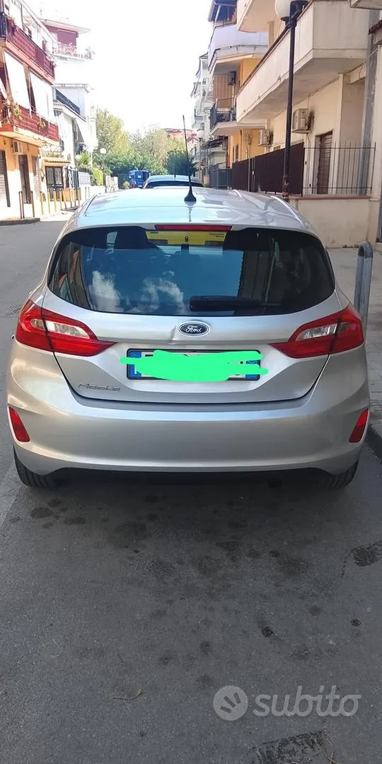 Ford Fiesta 2018 photo 2