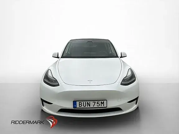 Tesla Model Y 2024 photo 3