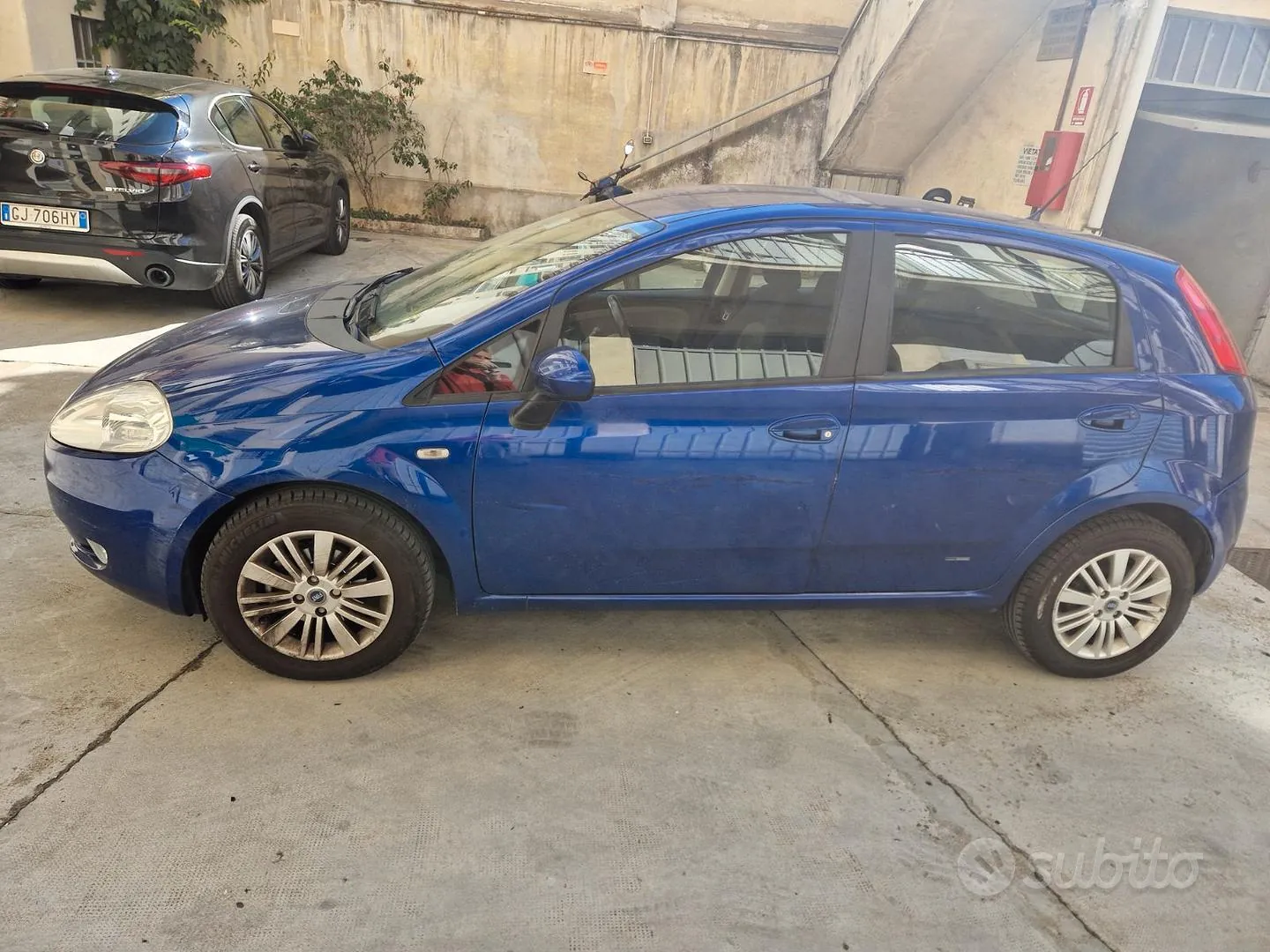Fiat Grande Punto 2006 photo 5
