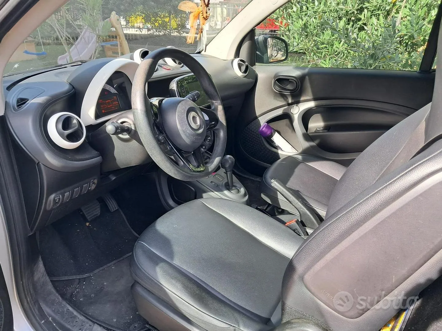 Smart Fortwo 2019 photo 2