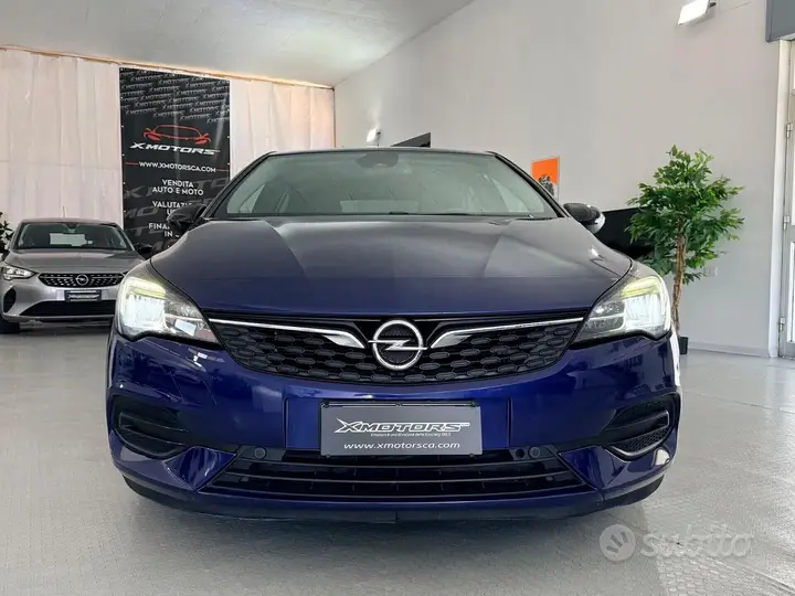 Opel Astra 2021 photo 2