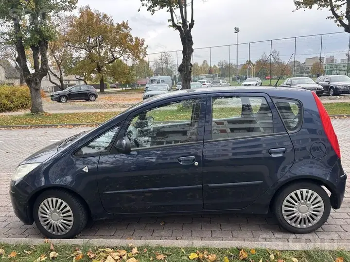Mitsubishi Colt 2006 photo 3