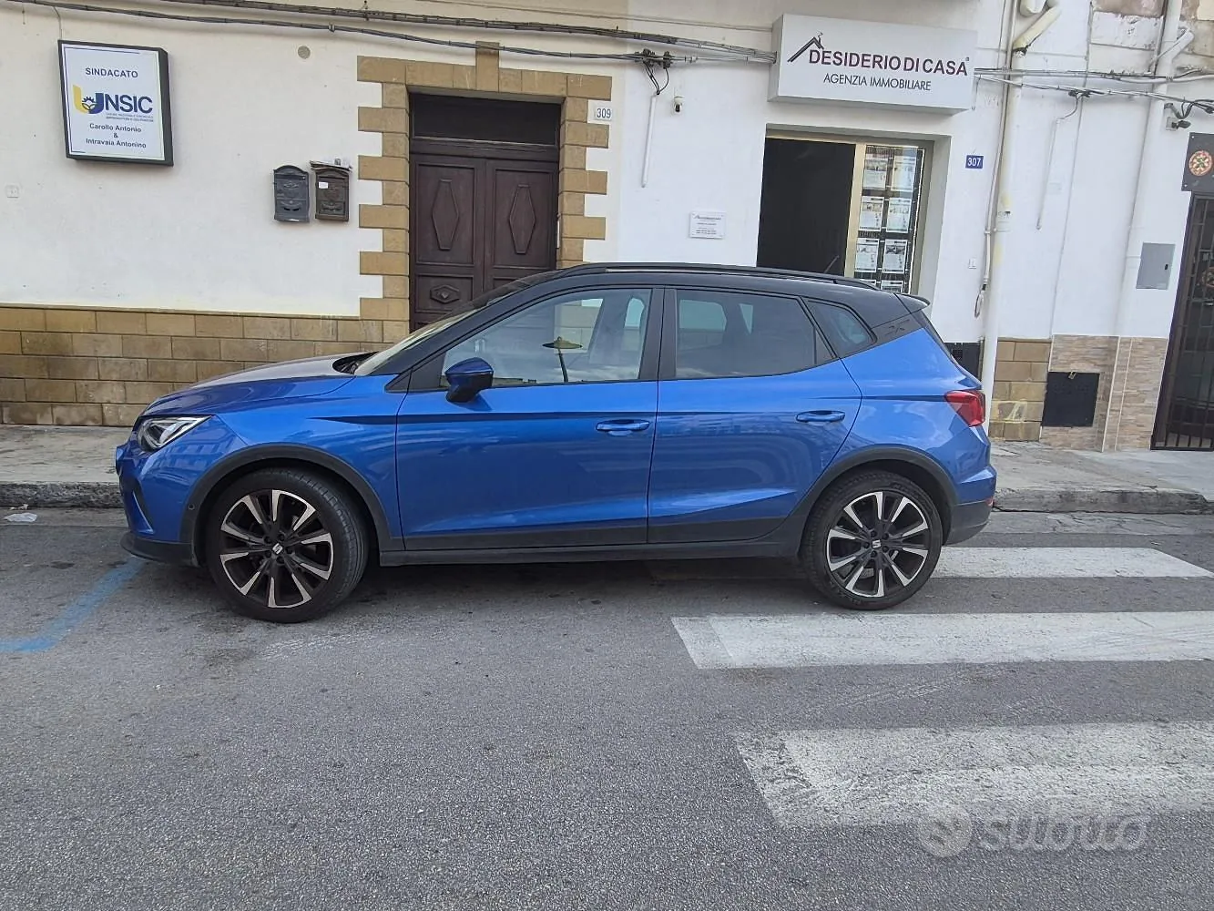 Seat Arona 2024 photo 2