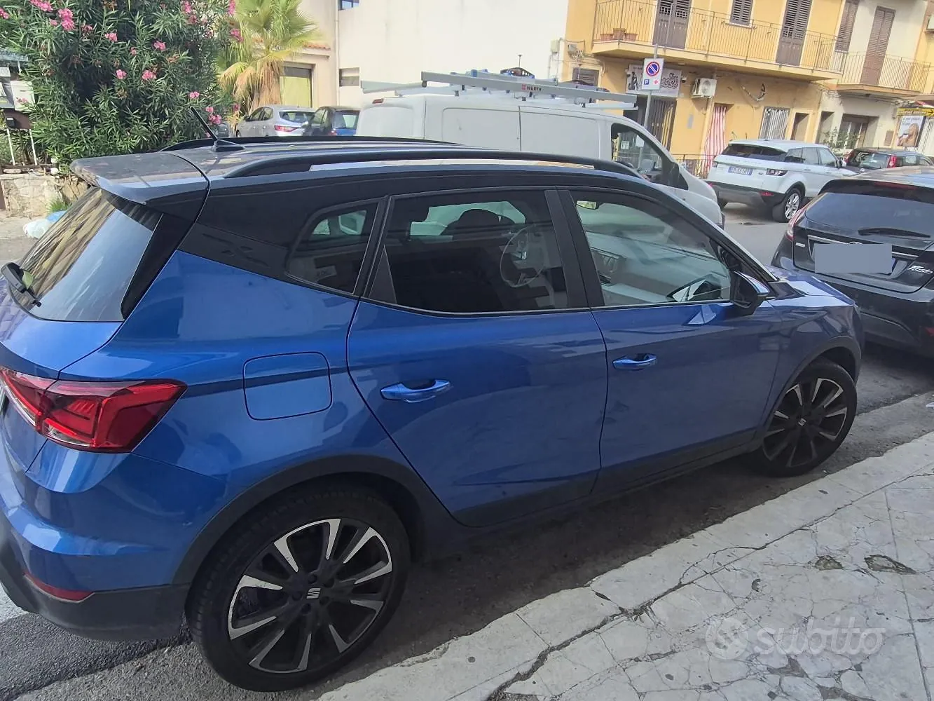 Seat Arona 2024 photo 3