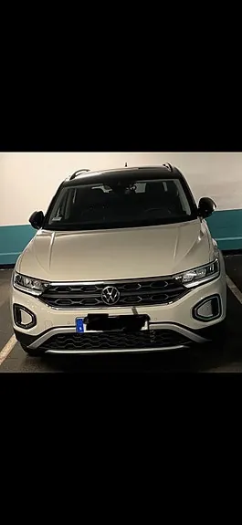 Volkswagen T-Roc 2024 photo 2