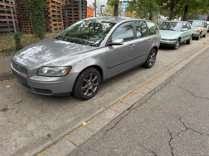 Volvo V50