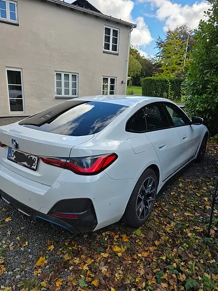 BMW I4