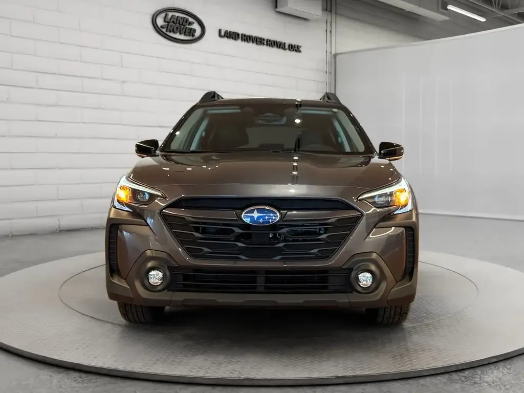 Subaru Outback 2024 photo 2
