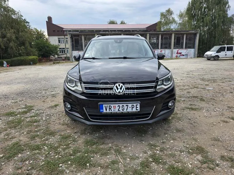 Volkswagen Tiguan 2011 photo 2