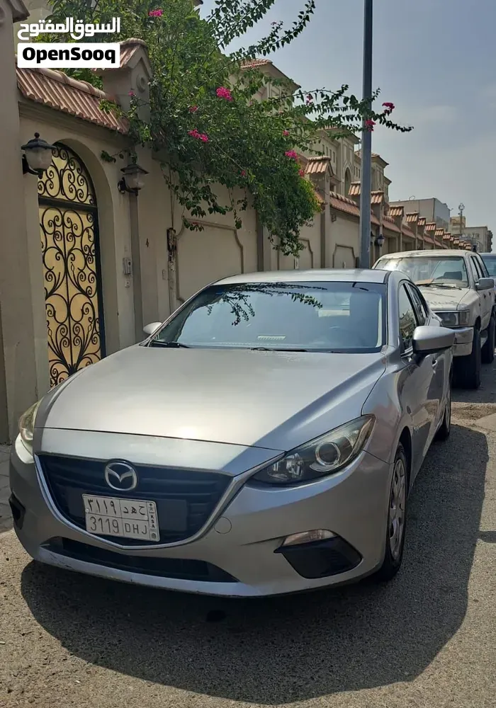 Mazda 3 2016 photo 3