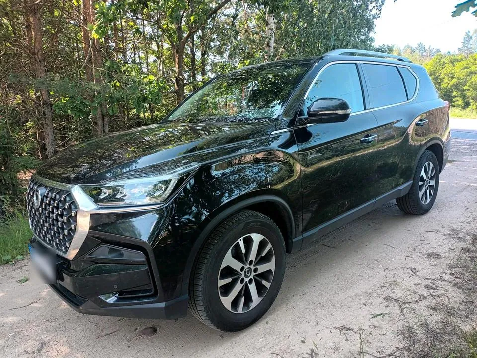 KG Mobility Rexton