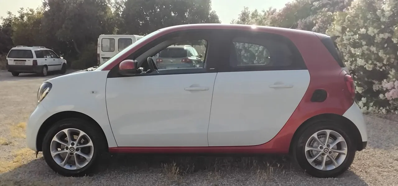 Smart Forfour 2018 photo 2