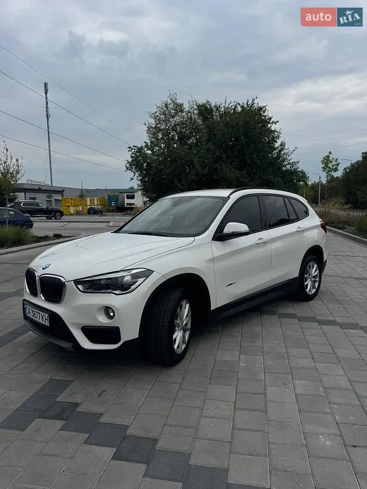 BMW X1 2016 photo 2