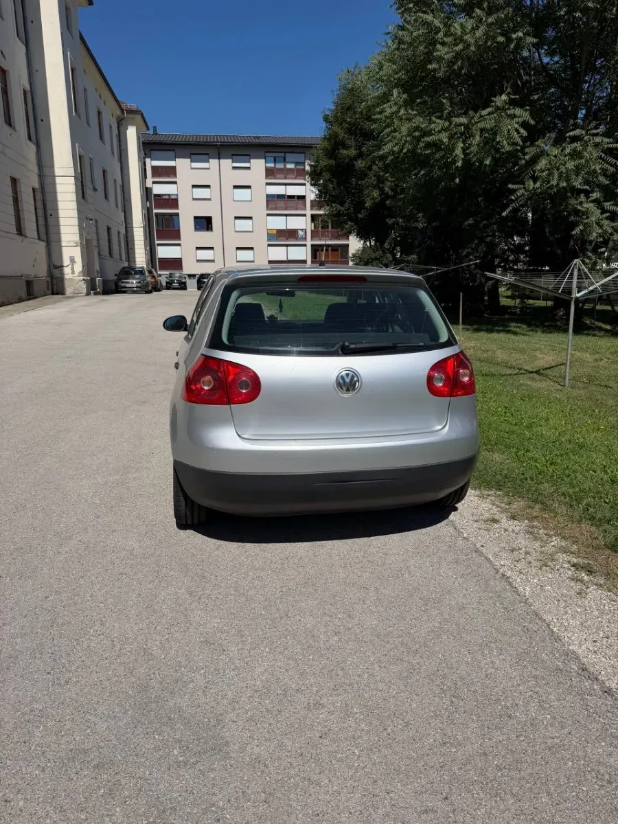 Volkswagen Golf 2007 photo 3