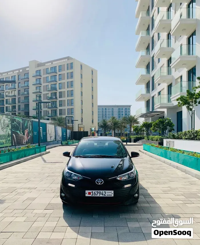 Toyota Yaris 2019 photo 2
