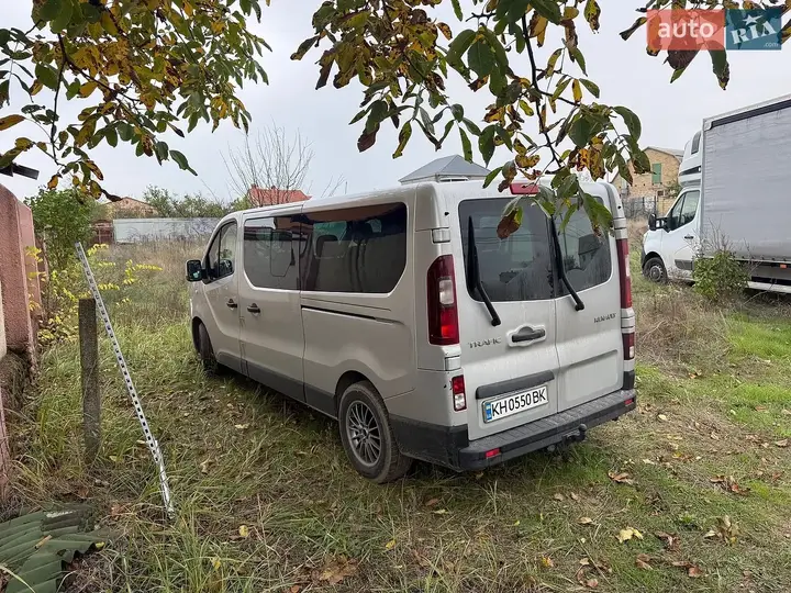 Renault Trafic 2020 photo 3