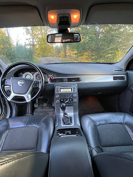 Volvo V70 2011 photo 3
