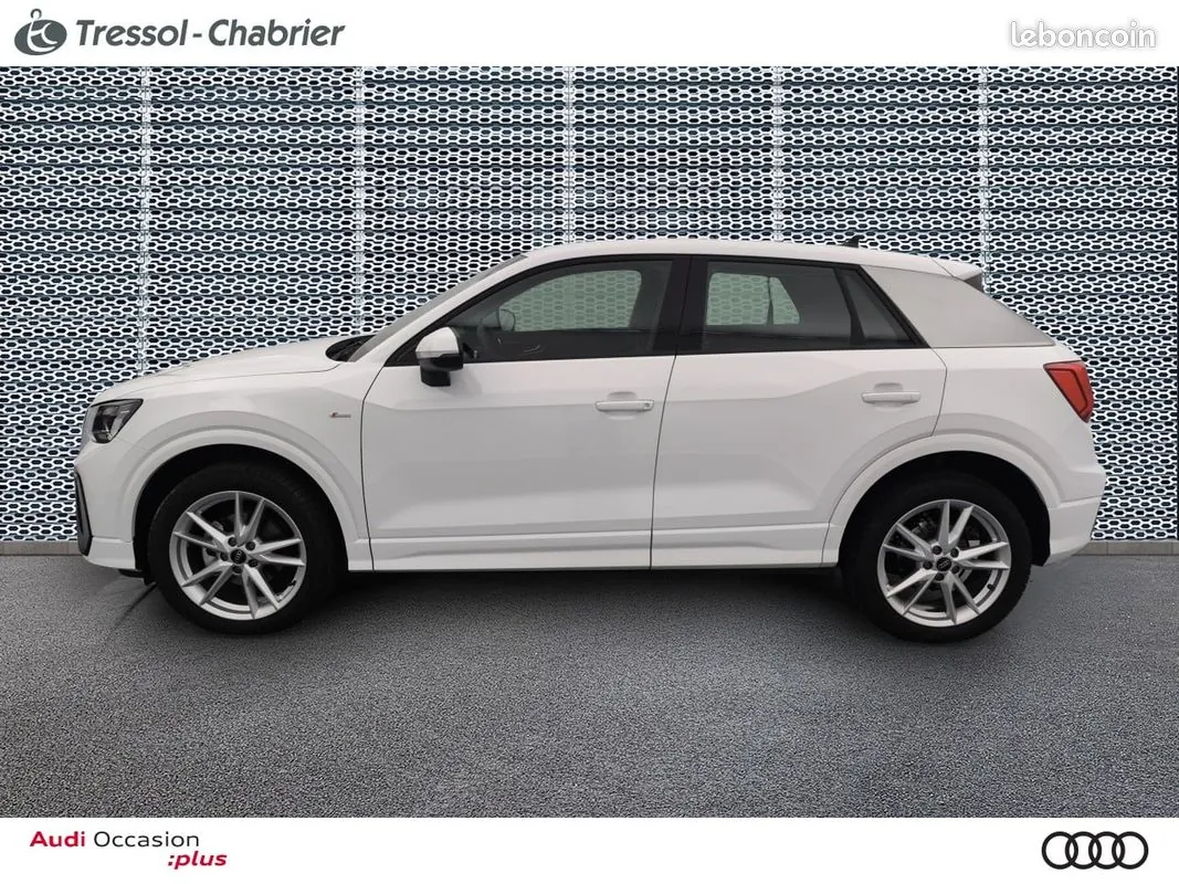 Audi Q2 2024 photo 2