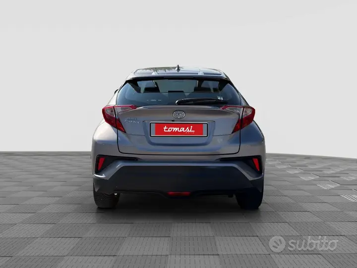 Toyota C-Hr 2018 photo 4