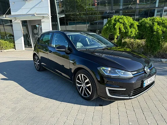Volkswagen E-Golf 2019 photo 2