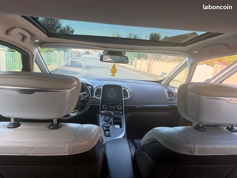 Renault Espace 2016 photo 3