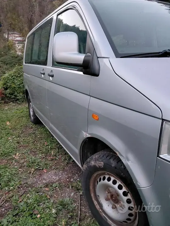 Volkswagen Transporter 2004 photo 2