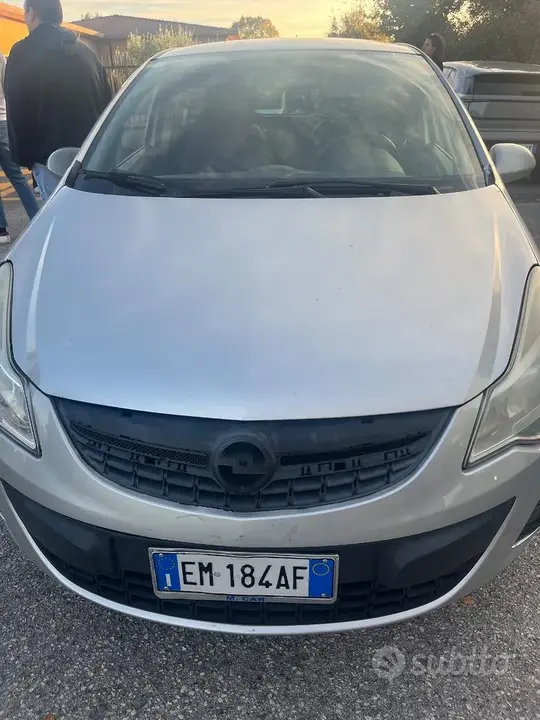 Opel Corsa 2012 photo 4