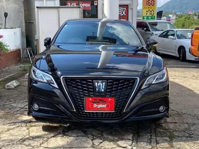 Toyota Crown 2020 photo 2