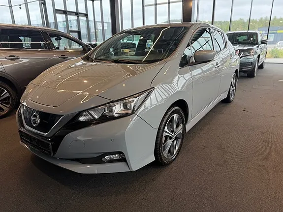 Nissan Leaf 2021 photo 3