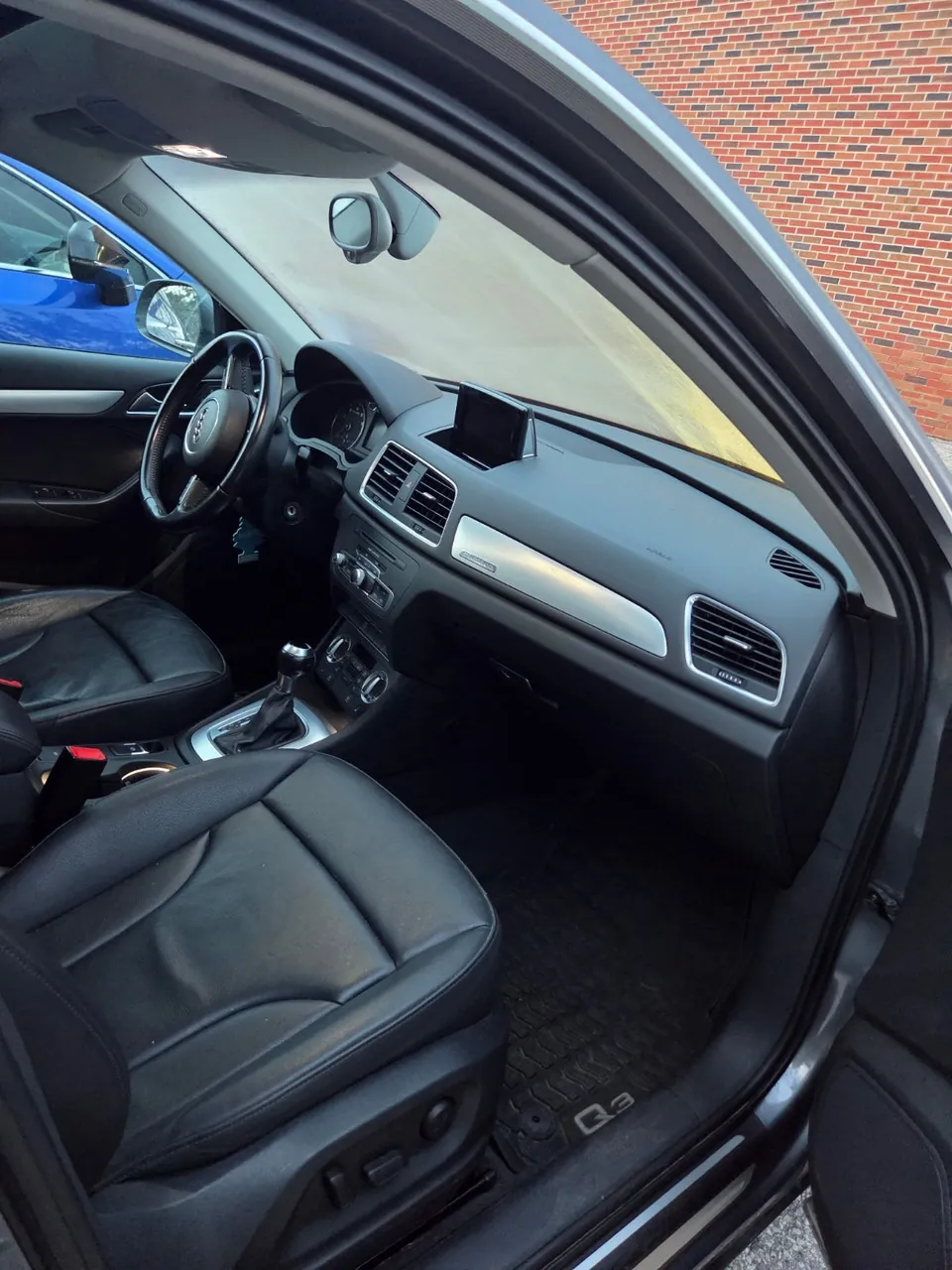 Audi Q3 2015 photo 4