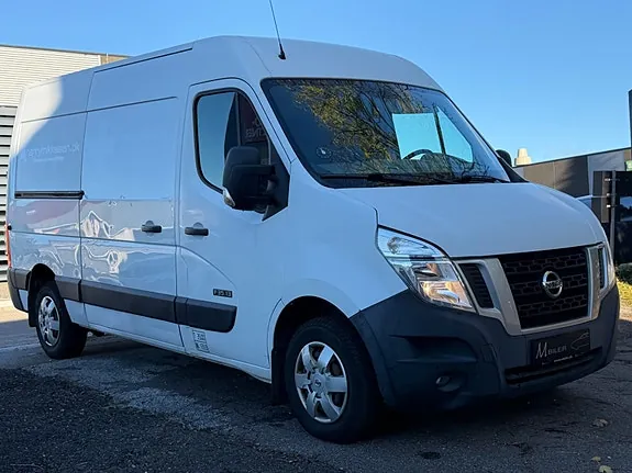 Nissan Nv400 2015 photo 4