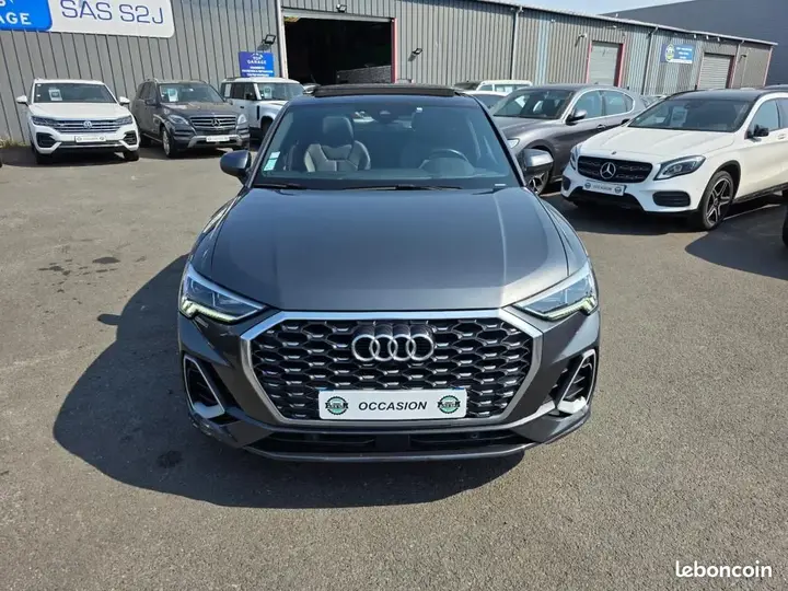 Audi Q3 2020 photo 3