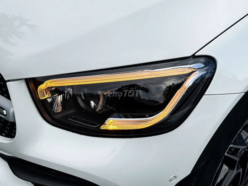 Mercedes-Benz Glc 2022 photo 2