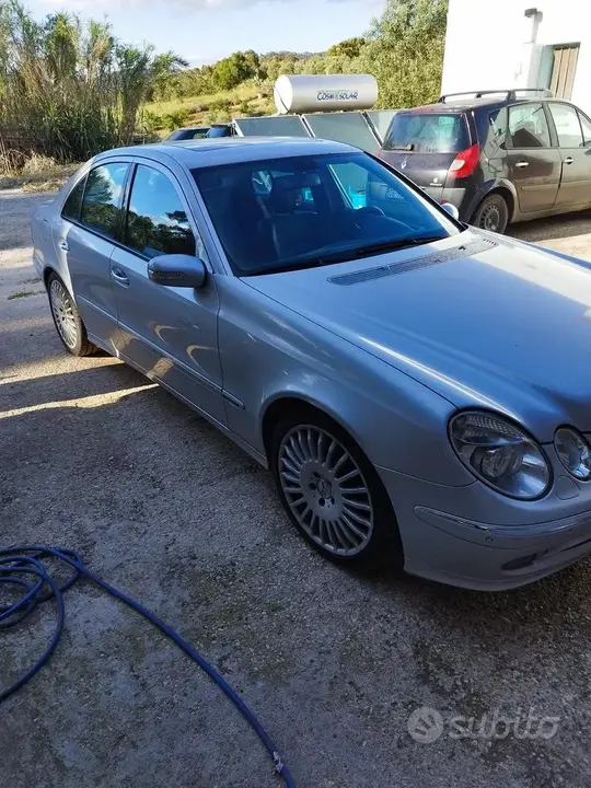 Mercedes-Benz C-Class 2005 photo 5
