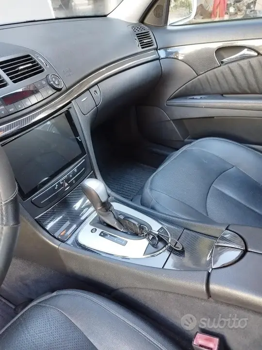 Mercedes-Benz C-Class 2005 photo 3