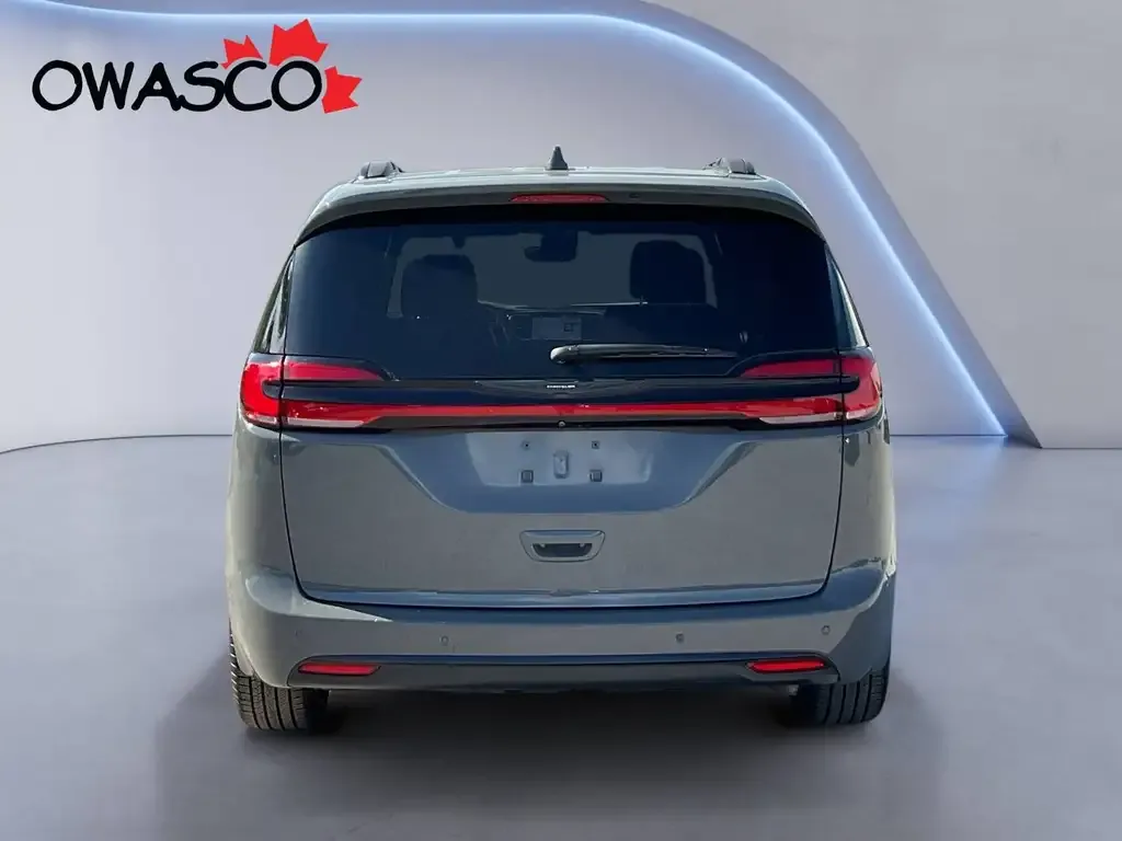 Chrysler Pacifica 2022 photo 5