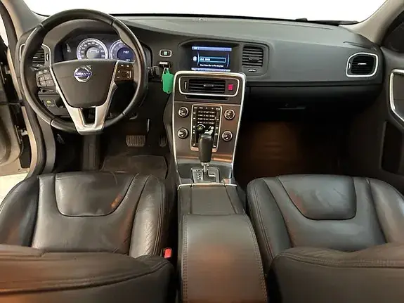 Volvo S60 2011 photo 5