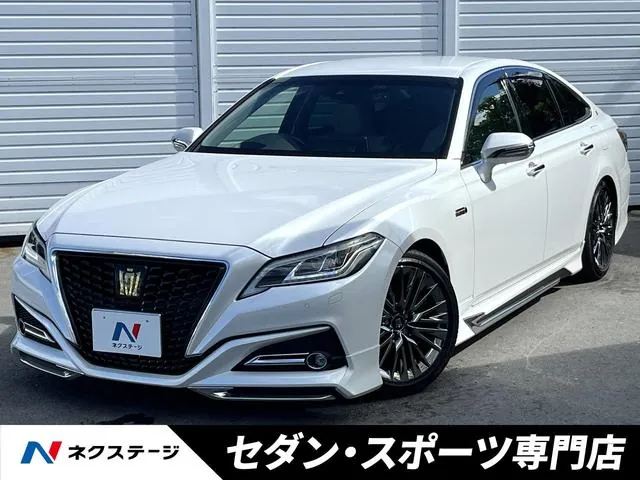 Toyota Crown Hybrid G-Executive