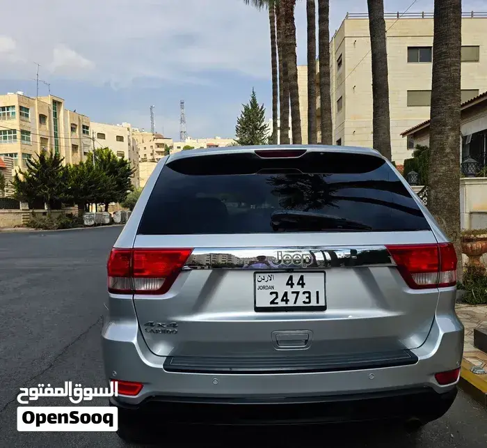 Jeep Grand Cherokee L 2011 photo 4