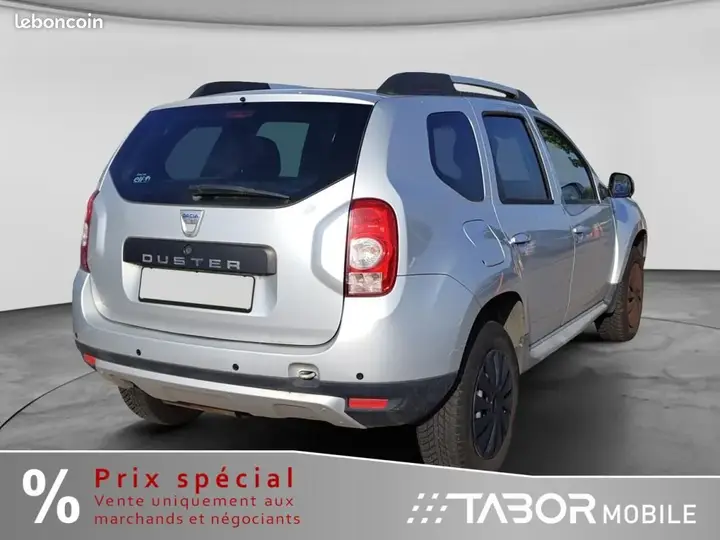 Dacia Duster 2012 photo 4