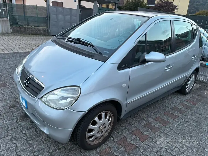 Mercedes-Benz A